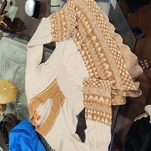 HUgo Boss V NECK BOHO STYLE LONG sweater MEDIUM